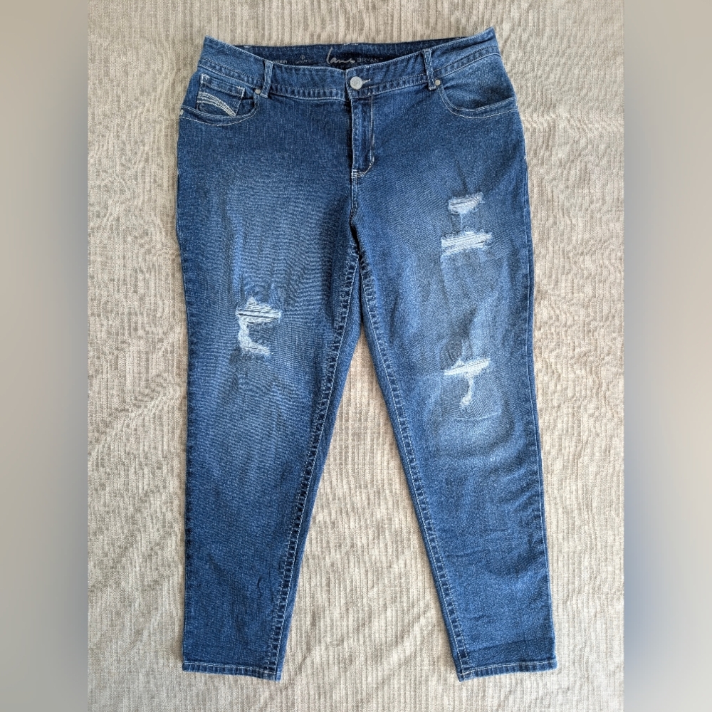 Lane Bryant Genius Fit Skinny Jeans w/ Rear Pocket Bling! Size 18!